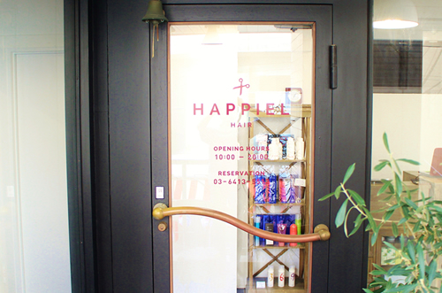 経堂の美容室ハピエルの店内の様子